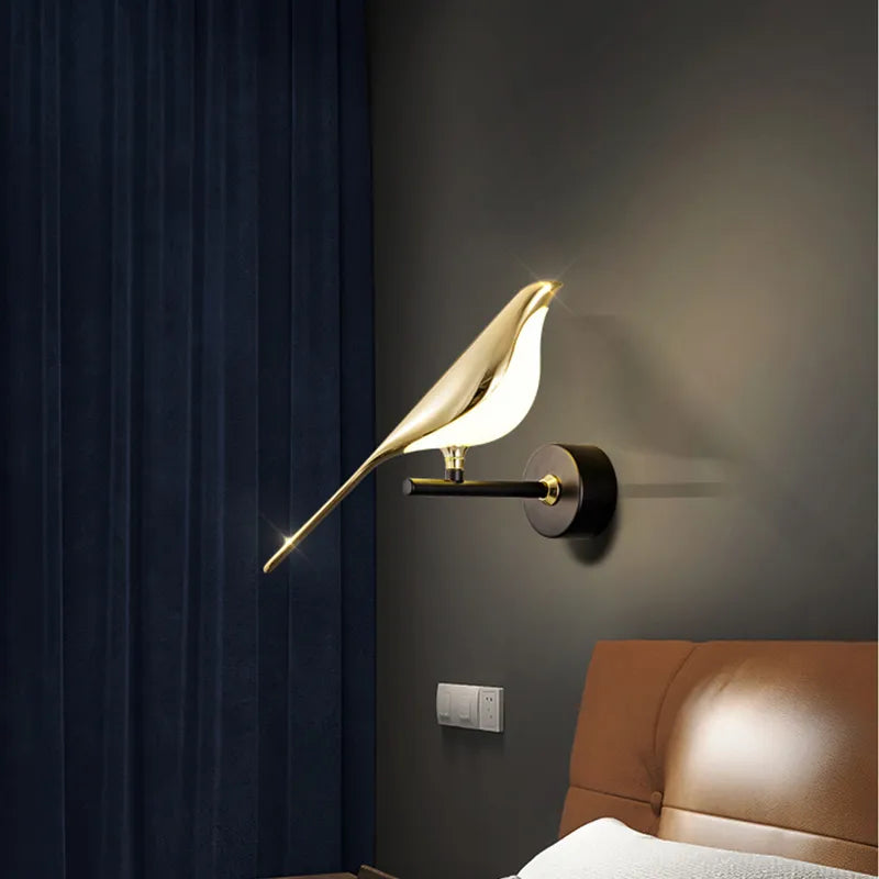 Skanto | BirdGlow – Enchanting Bird Wall Lamp for Soft, Captivating Light