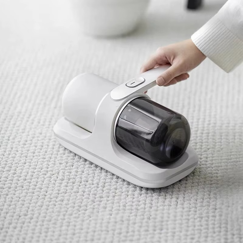 BowLift | Ultimate Pet Hair Remover - Wireless Handheld Vacuum for Beds and Upholstery