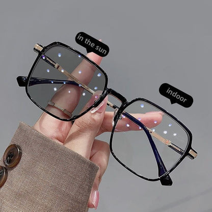 VIvolux | Dynamic View Color-changing Photochromatic Sunglasses
