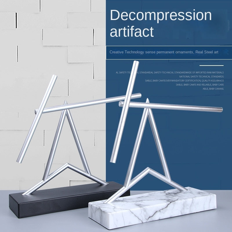 Infinite Loop Magnetic Pendulum Desktop Decor | Bowlift