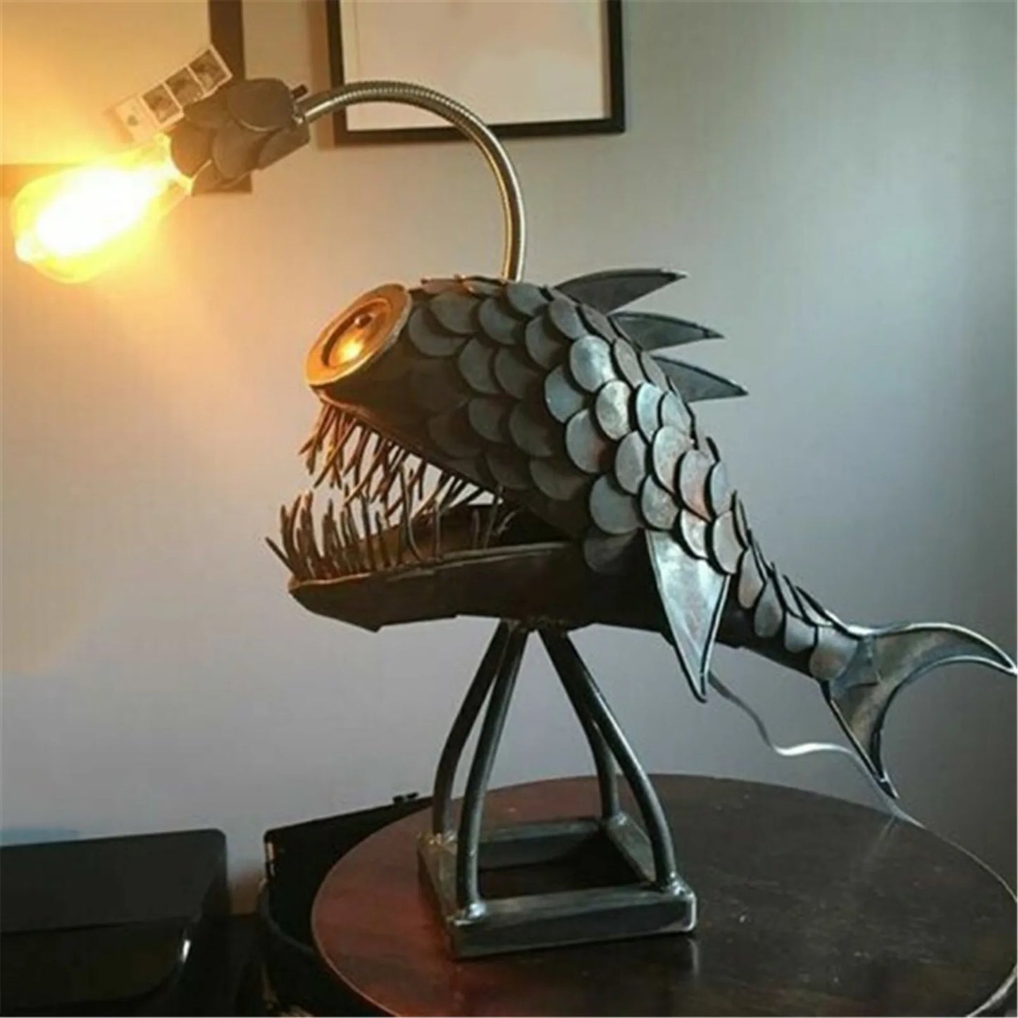 Skanto | FishLight Table Lamp – Handmade Adjustable Lamp with Rustic Fish Design