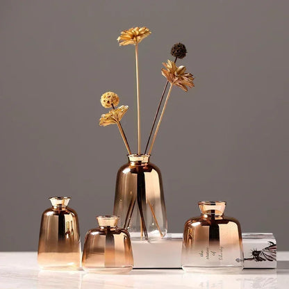 Gradient Vases Bowlift