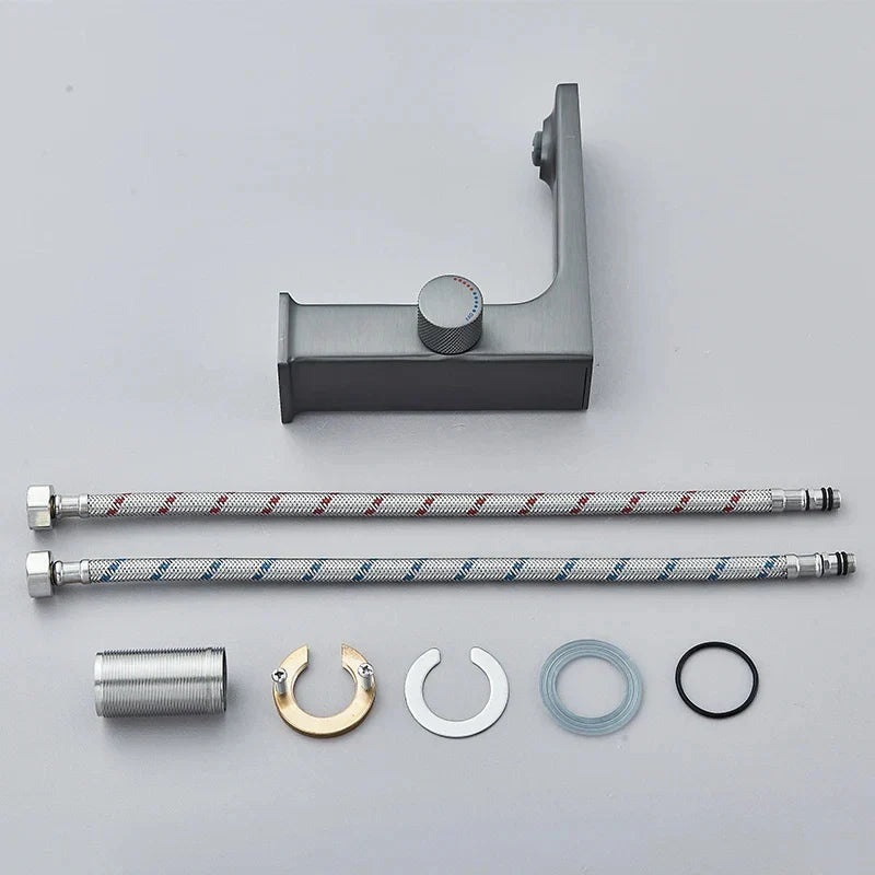 Skanto | LED Faucet with Digital Temperature Display and Hot-Cold Mix Function