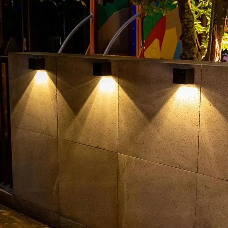 Solar LED Outdoor Wall Light | Karnz