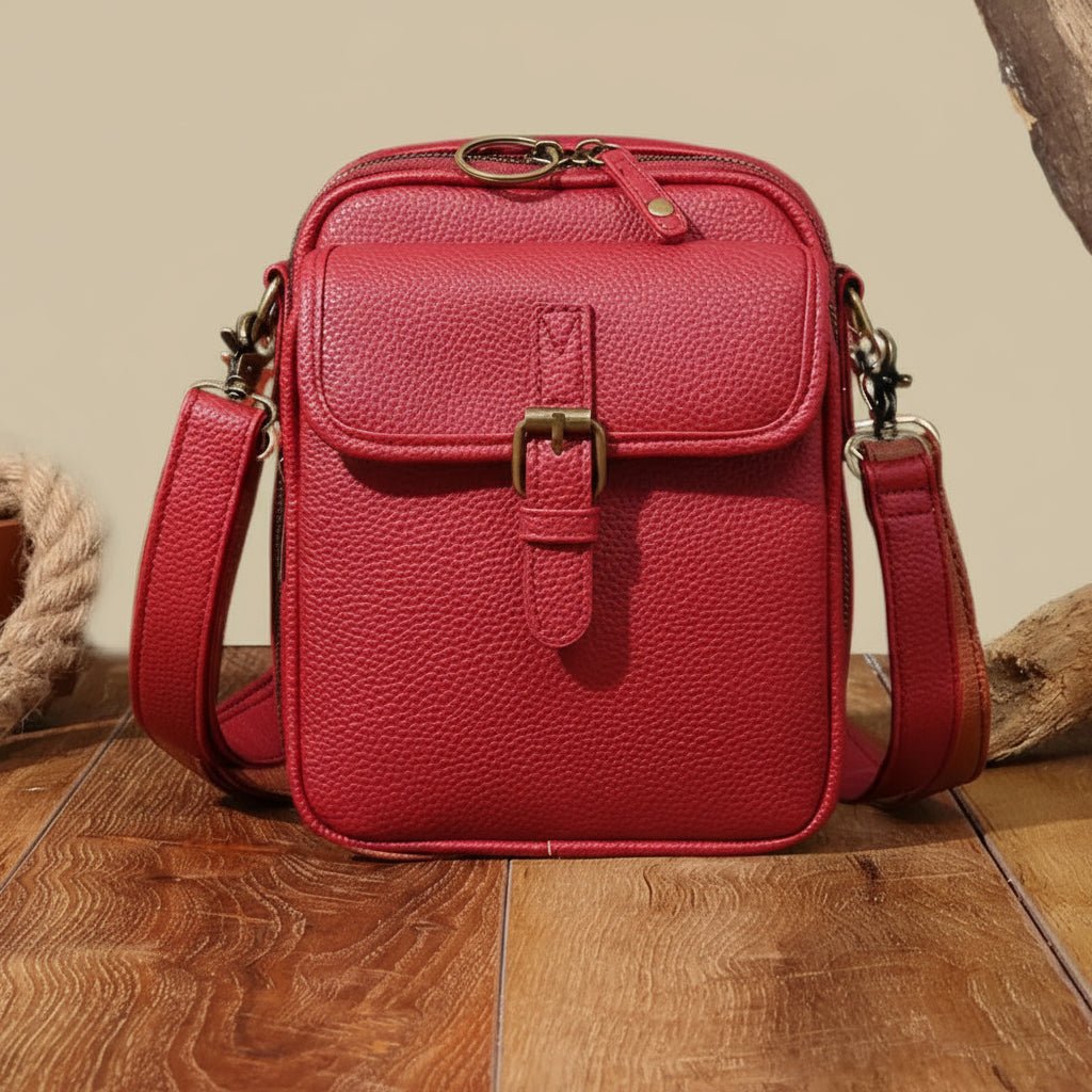 Compact anti-theft bag with adjustable strap and spacious storage
