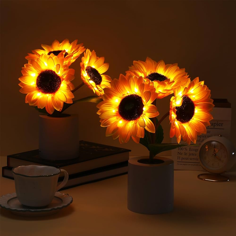 Skanto | Skanto Sunflower LED Table Lamp - Decorative Lighting Fixture for Home Decor & Bedside Use