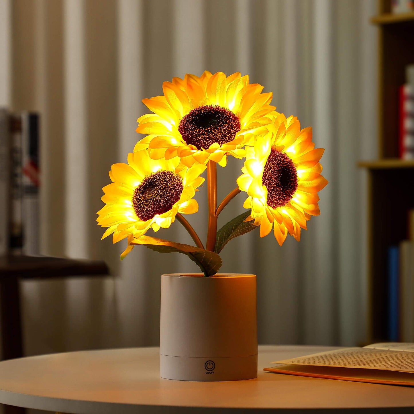 Skanto | Skanto Sunflower LED Table Lamp - Decorative Lighting Fixture for Home Decor & Bedside Use