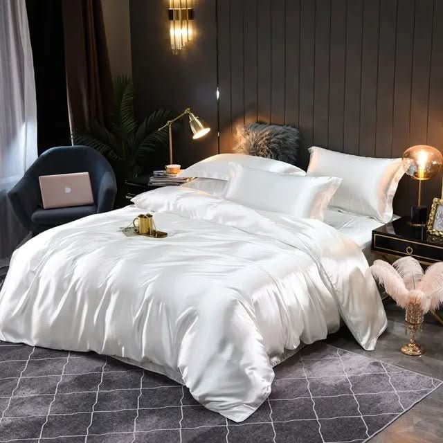 Norvo | Luxurious Silk Duvet Cover for Elegant Sleep Comfort