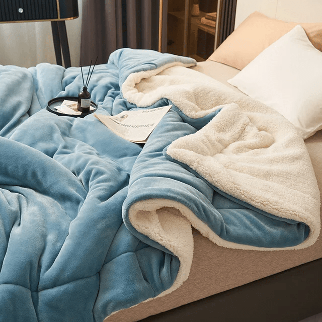 BowLift | Soft Flannel Fleece Blanket for Warmth & Style