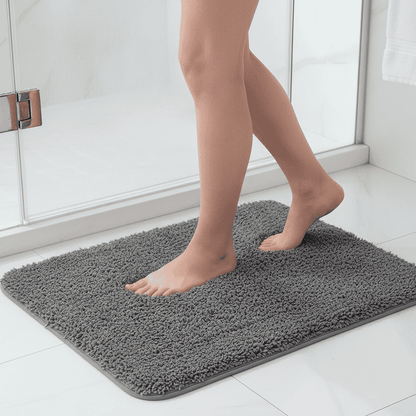 Skanto | Luxurious Bathroom Mat with Soft Fur Texture