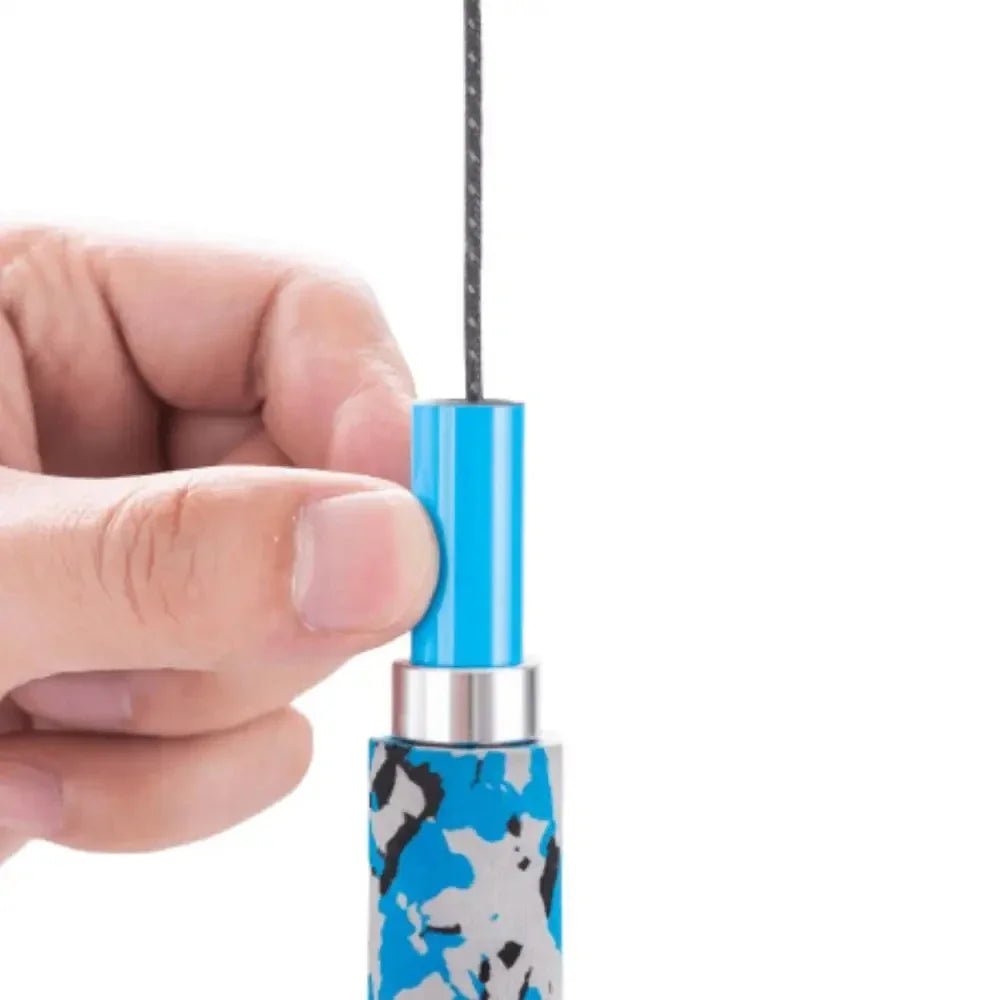 Skanto | Ultra-light carbon fiber trekking poles for any terrain