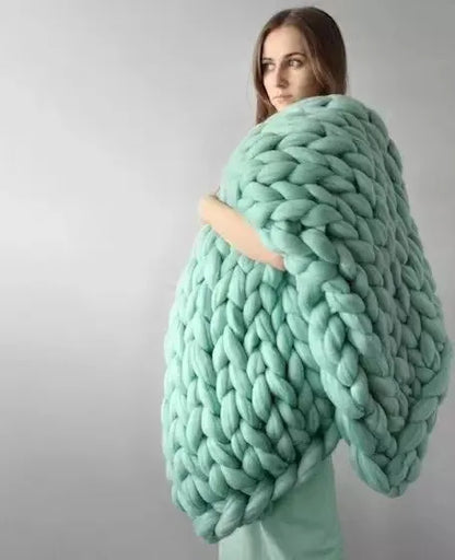 Chunky Knit Blanket – Cozy Wool Blanket for every room – Soft and warm – Perfect for sofa and bed