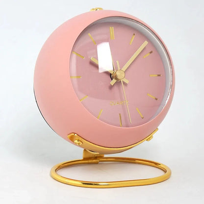 Minimalist Scandinavian Desk Clock with Silent Quartz Movement | Skanto
