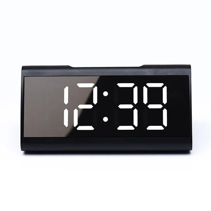 Skanto | Curved Screen Digital Alarm Clock