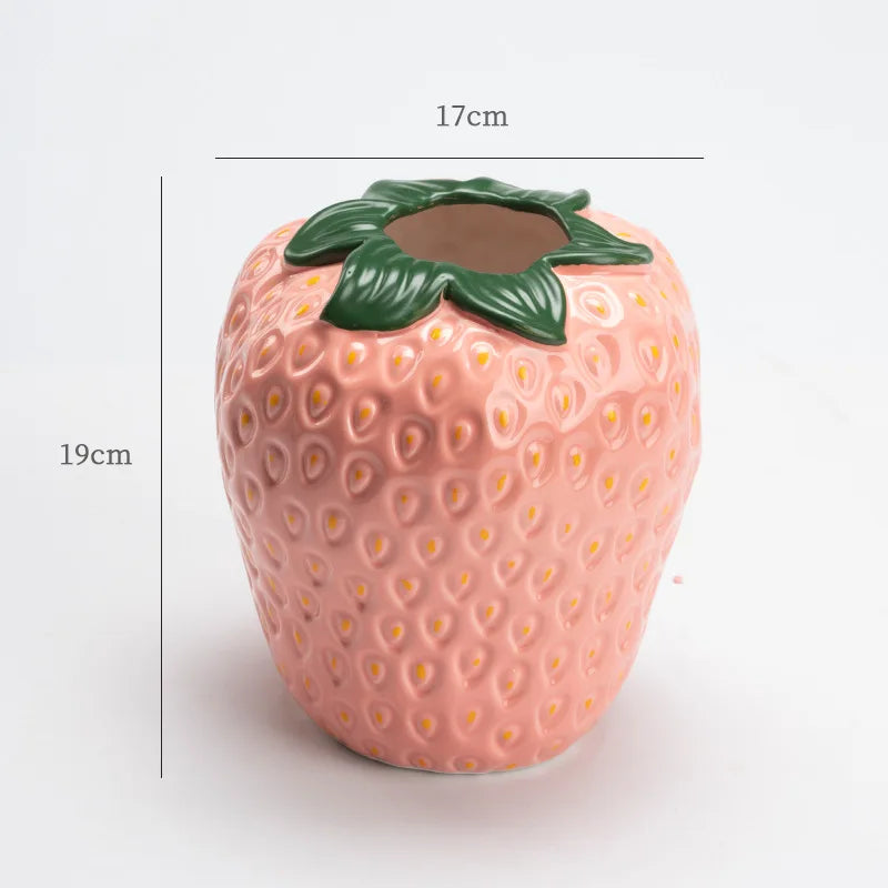BowLift | Ugly Strawberry Vase
