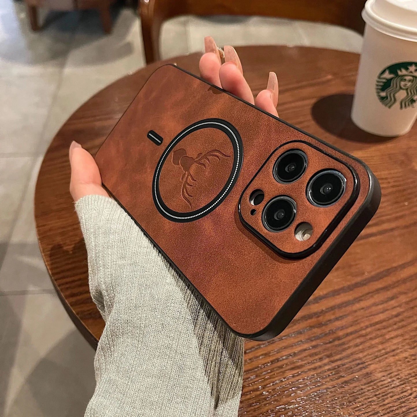 Skanto | Deer Leather iPhone Case MagSafe Wireless Charging