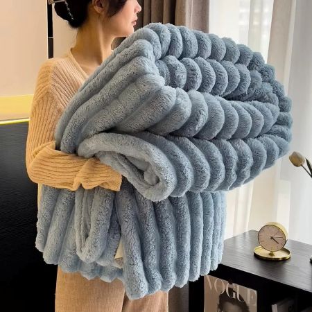 BowLift | Luxurious Faux Rabbit Fur Plush Throw Blanket - Perfectly Warm and Soft for Your Home