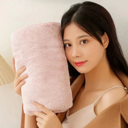 BowLift | Rechargeable heating pad for instant warmth on outdoor adventures