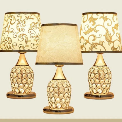 Skanto | Stylish Lamp with Delicate Crystal Shine