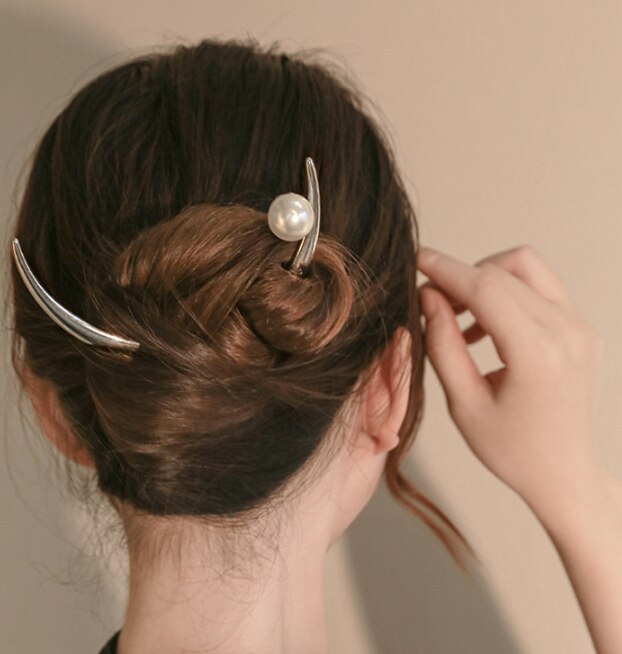 BowLift | Vintage Crescent Moon Hair Sticks