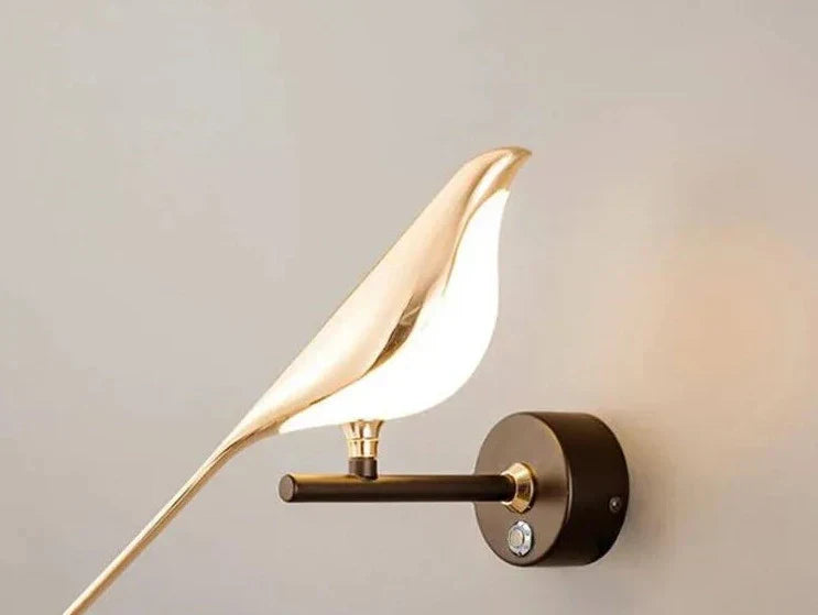 Skanto | BirdGlow – Enchanting Bird Wall Lamp for Soft, Captivating Light