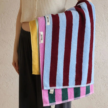 Retro Striped Pure Cotton Towels – Soft & Absorbent | Bowlift