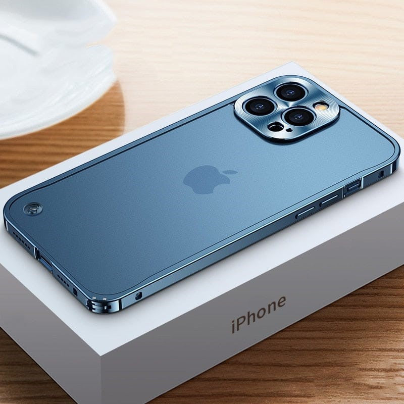 Karnz | iPhone Case - Robust Protection in an elegant design