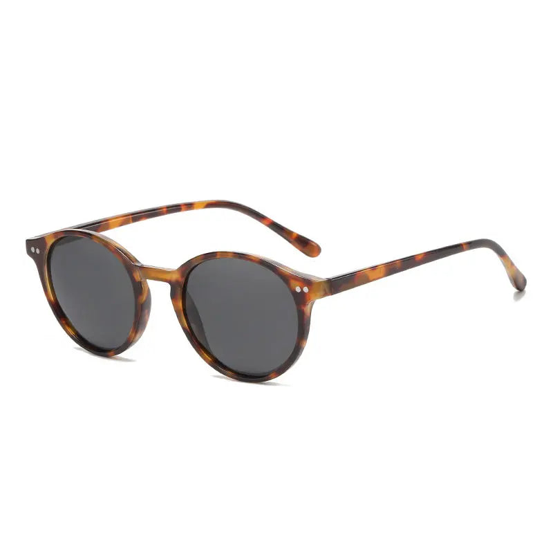 Skanto | Retro Round Polarized Sunglasses Classic Leopard Frame UV400 Fashion Wear Driving Glasses for Men & Women