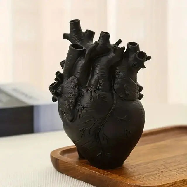 Skanto | Heart-Shaped Flower Pot