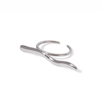 BowLift | Distinct Bar Ripple Ring