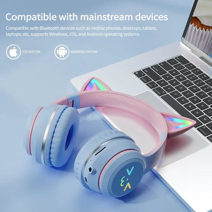Skanto | RGB Foldable Bluetooth Headphones