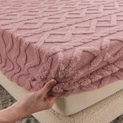BowLift | Velvet Mattress Cover – Soft Protective Bedding