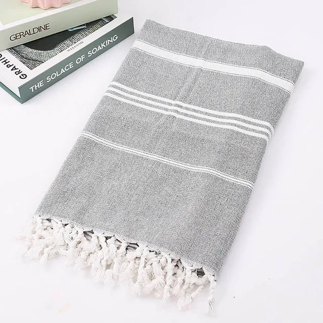 Ona | Absorbent Turkish Beach and Sauna Towel with Fringes | Quick-drying and Easy to Care For