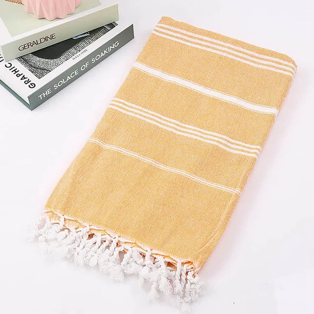 Ona | Absorbent Turkish Beach and Sauna Towel with Fringes | Quick-drying and Easy to Care For