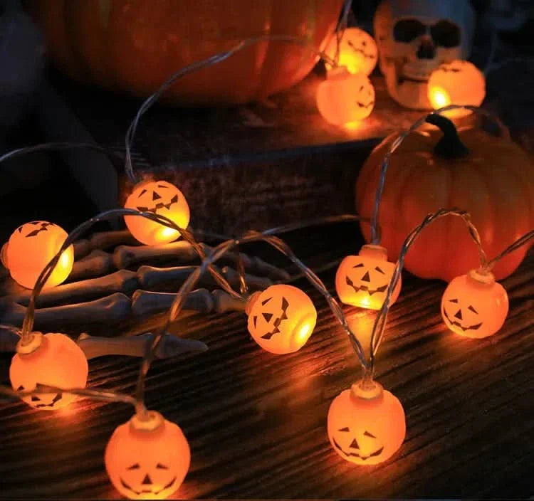 Skanto | Halloween LED Pumpkin & Skull Light Sources