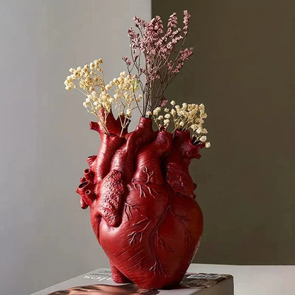 Skanto | Heart-Shaped Flower Pot