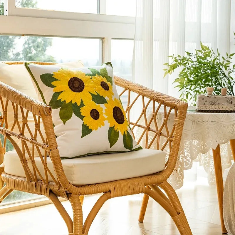 BowLift | Cotton Embroidered Decorative Pillow 45x45 cm with Sunflower Pattern