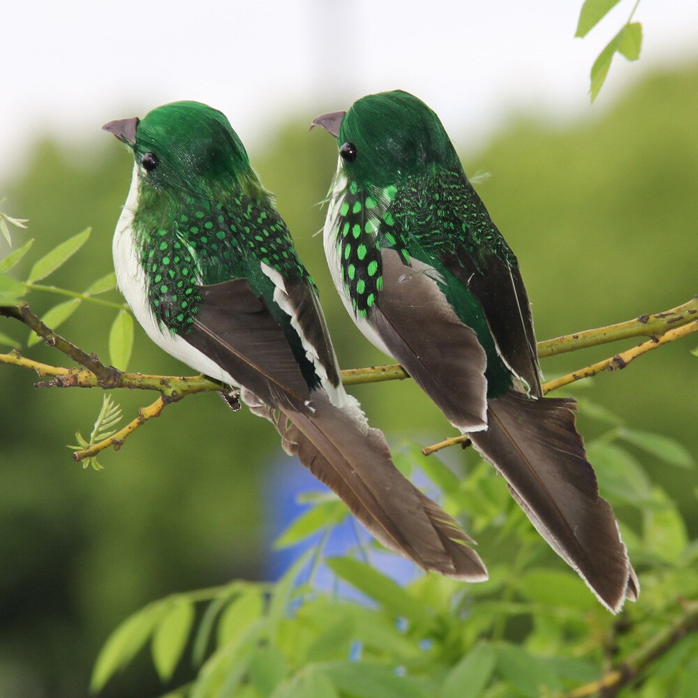 Skanto | Lifelike Feathered Birds for Outdoor Decoration