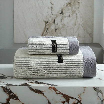 Skanto | Luxurious, super-soft, and absorbent face/bath cloth made from 100% organic cotton