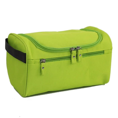 Skanto | Compact Toiletry Bag with Hook and Water-Repellent Design