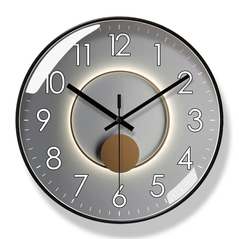 Skanto | Luxurious Round Clock for Modern Decor