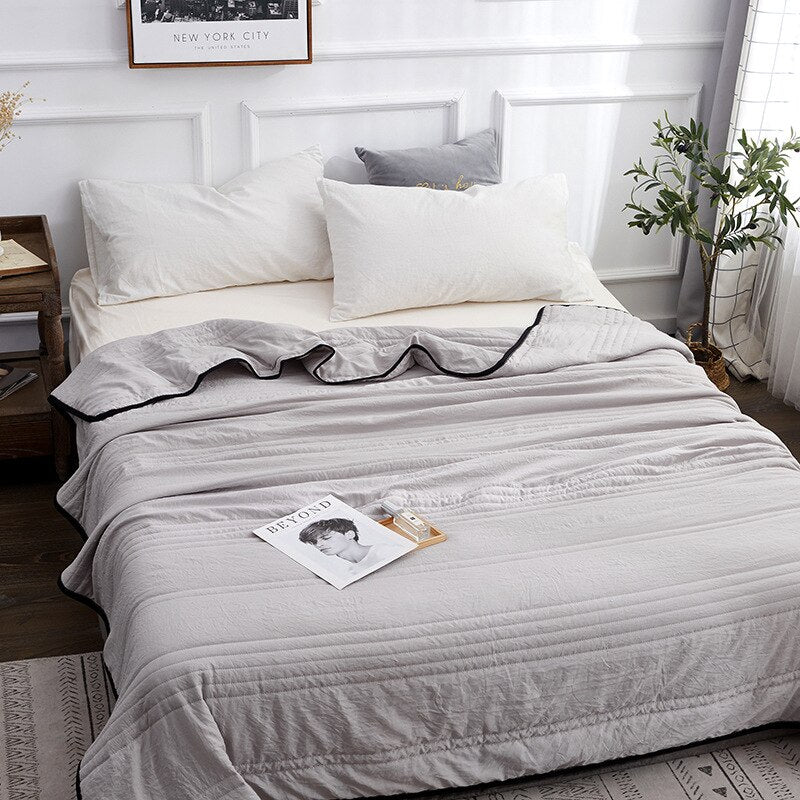 Silk Ice Cooling Calming Blanket | Skanto