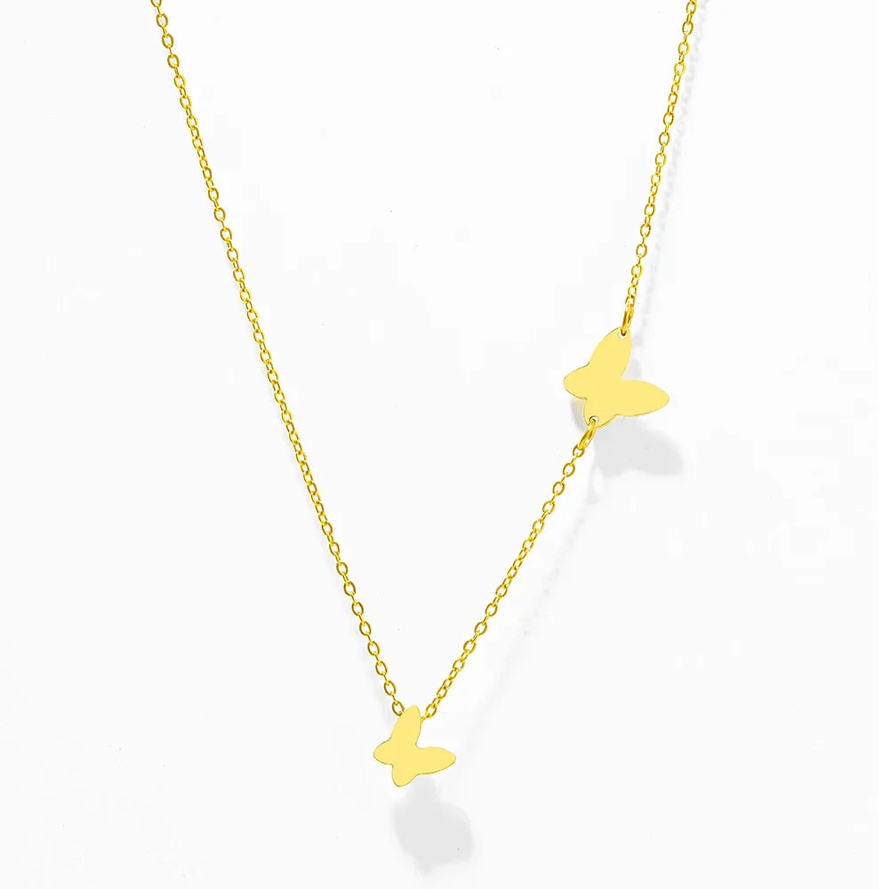 Skanto | Dainty Fluttering Butterfly Necklace