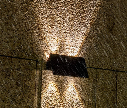 Skanto | SensorGlow - Motion-Activated Solar Wall Light