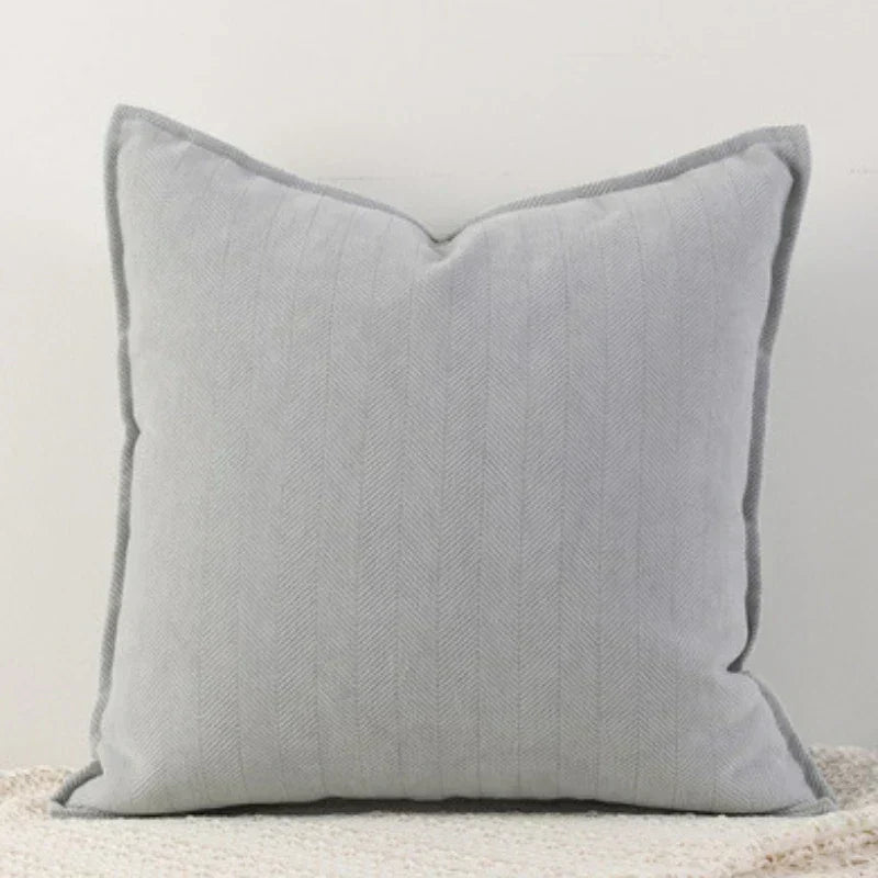 Skanto | PureChenille - Elegant Pillow Cover for a Cozy Atmosphere