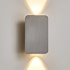 Skanto | Luxury Scandinavian LED Wall Lamp - Elegant Lighting for Any Room