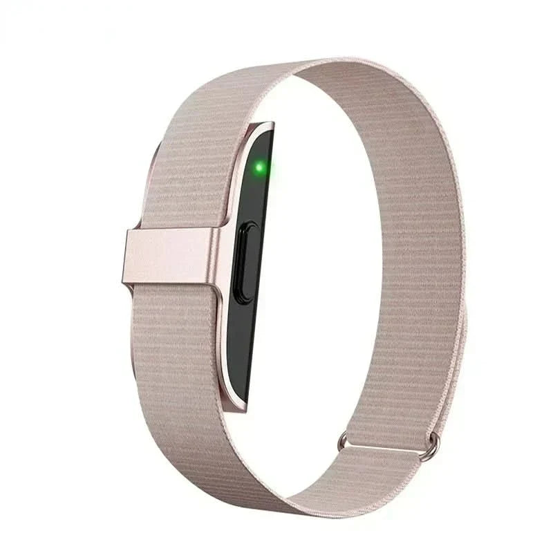 Skanto | SMART HEALTH TRACKER – health watch with vital sign monitoring and over 50 sports modes