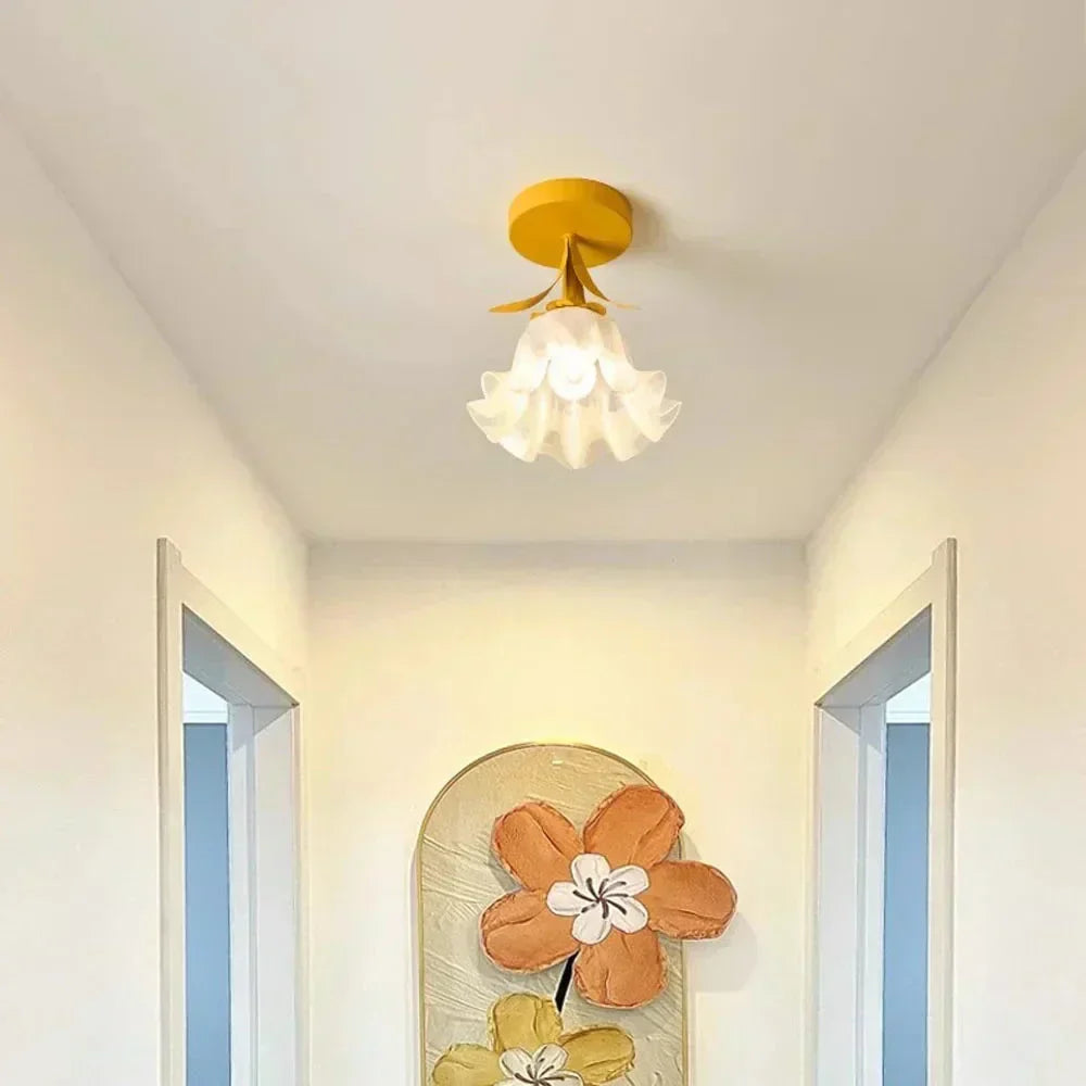 BowLift | Mini Flower Ceiling Light - Luxurious Mini Pendant Light for Timeless Atmosphere