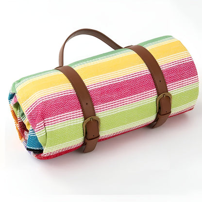 Outdoor Picnic Blanket – waterproof and sand-repellent | Perfect for outdoor adventures