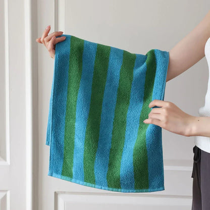 RetroStripe Luxe Cotton Towel – Striped Cotton Towel in Hotel Quality | Bowlift